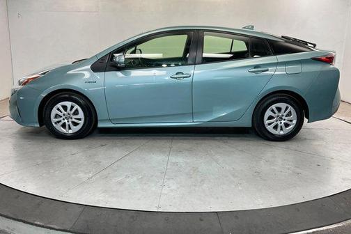 2016 Toyota Prius Two