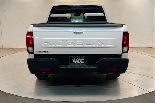 Platinum White Pearl 2024 Honda Ridgeline RTL