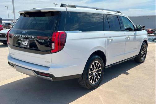 OXFORD WHITE 2025 Ford Expedition Max Platinum