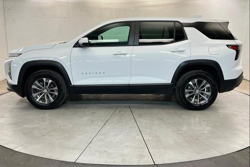 Summit White 2026 Chevrolet Equinox 1LT