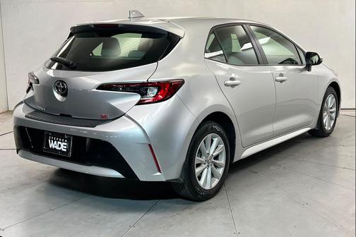 Classic Silver Metallic 2023 Toyota Corolla SE