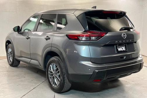 Gun Metallic 2024 Nissan Rogue S