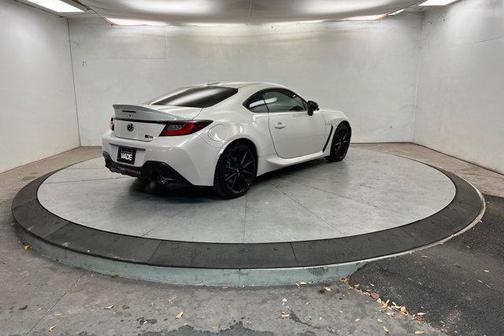 2023 Toyota GR86 Premium