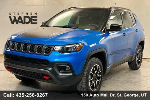 Hydro Blue Pearlcoat 2025 Jeep Compass Trailhawk