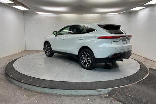 2022 Toyota Venza LE