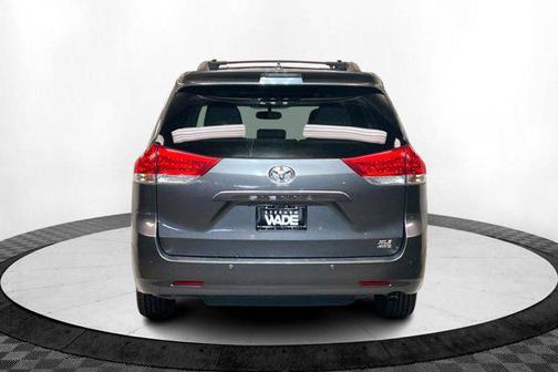 2014 Toyota Sienna XLE