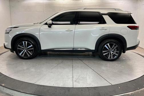 Pearl White Tricoat 2024 Nissan Pathfinder Platinum 4WD