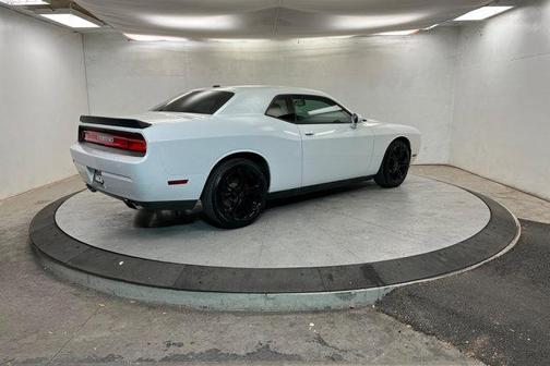 2014 Dodge Challenger SXT