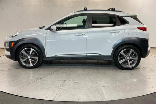 Chalk White 2019 Hyundai KONA Limited