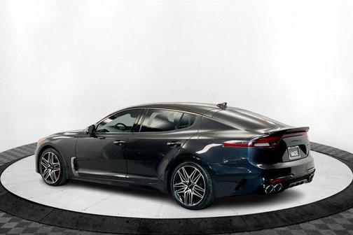 2022 Kia Stinger GT2