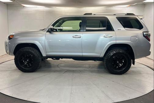 Classic Silver Metallic 2020 Toyota 4Runner SR5