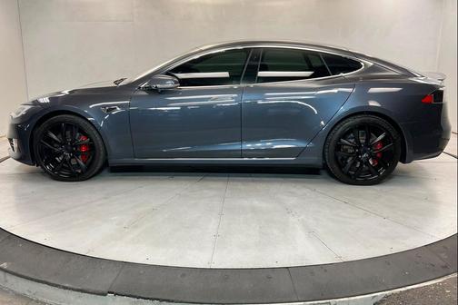 Midnight Silver Metallic 2019 Tesla Model S Performance