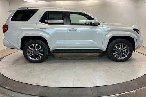 Wind Chill Pearl 2026 Toyota 4Runner Limited