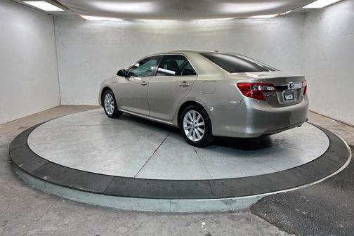 2014 Toyota Camry Hybrid XLE