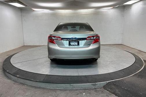 2014 Toyota Camry Hybrid XLE