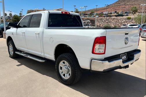 Bright White Clearcoat 2020 RAM 2500 Big Horn Crew Cab 4x4 6'4' Box