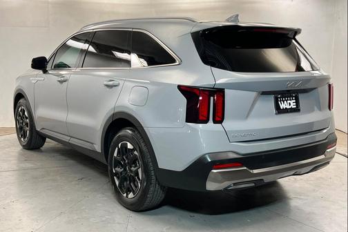 Wolf Gray 2024 Kia Sorento S