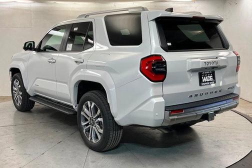 Wind Chill Pearl 2026 Toyota 4Runner Limited