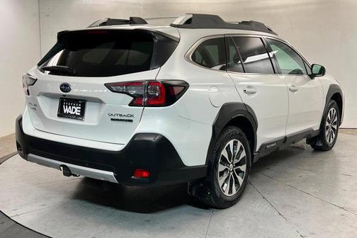 Crystal White Pearl 2024 Subaru Outback Touring XT