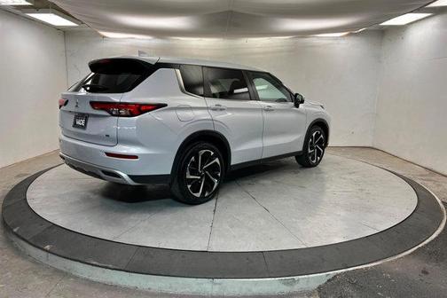 2024 Mitsubishi Outlander SE 2.5 2WD