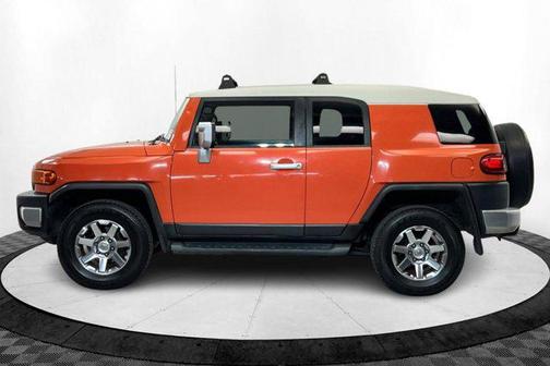 2014 Toyota FJ Cruiser Base