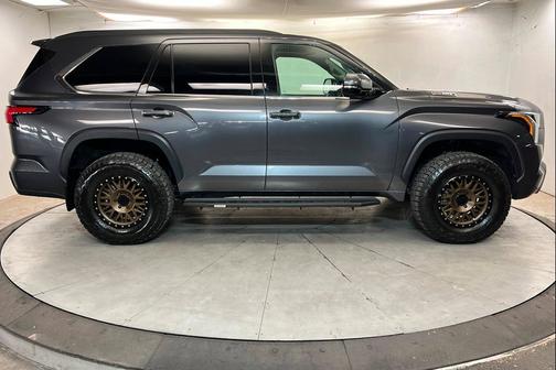 Magnetic Gray Metallic 2023 Toyota Sequoia SR5