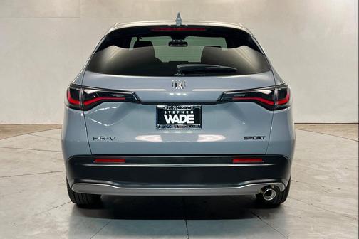 Urban Gray Pearl 2025 Honda HR-V AWD Sport