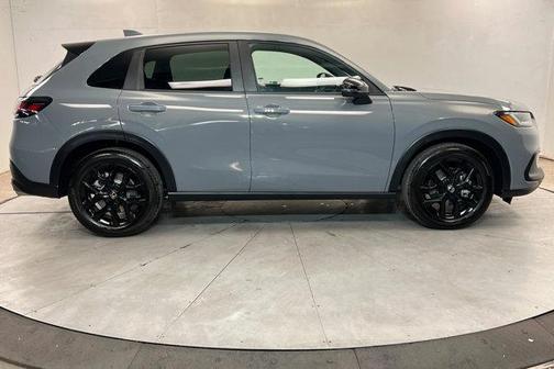 Urban Gray Pearl 2025 Honda HR-V AWD Sport