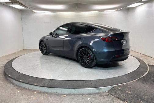 2022 Tesla Model Y Performance Dual Motor All-Wheel Drive