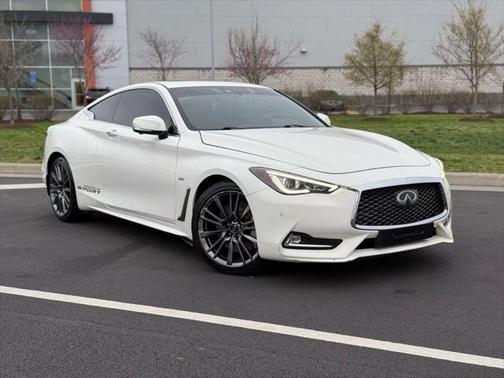 2017 INFINITI Q60 3.0t Sport