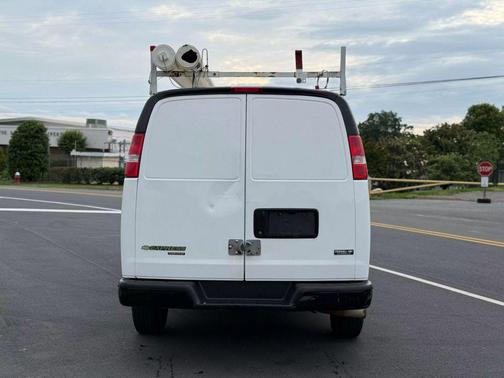 2016 Chevrolet Express 3500 Work Van