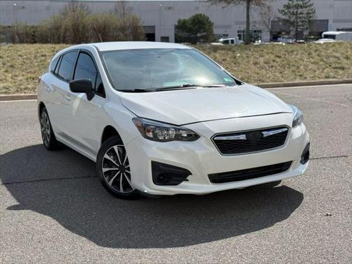 2017 Subaru Impreza 2.0i