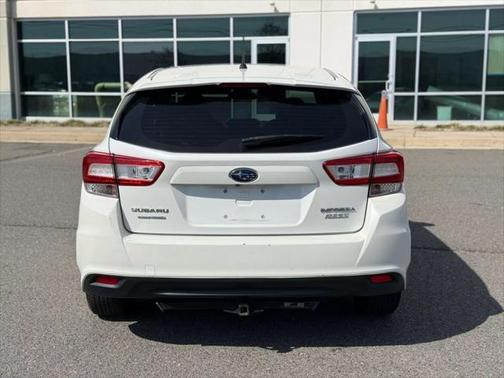 2017 Subaru Impreza 2.0i