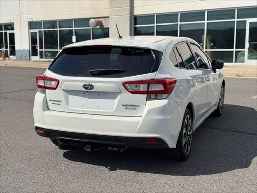 2017 Subaru Impreza 2.0i