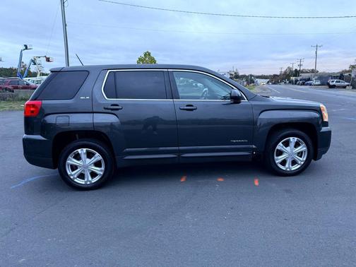 2017 GMC Terrain SLE-1