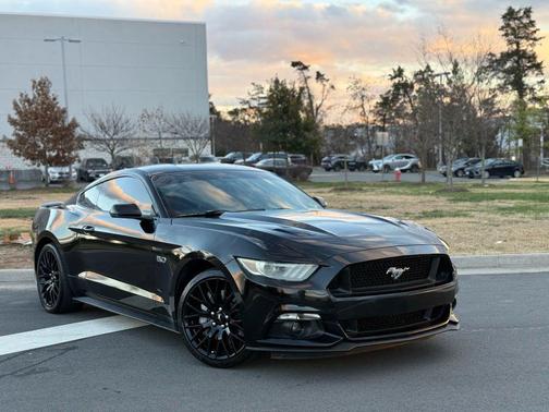 2015 Ford Mustang GT Premium