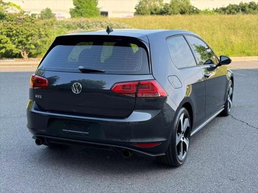 2016 Volkswagen Golf GTI 2.0T S 4-Door
