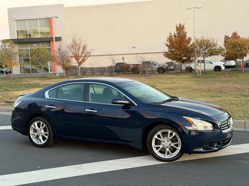2012 Nissan Maxima S
