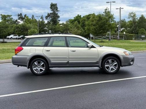 2005 Subaru Outback 3.0 R