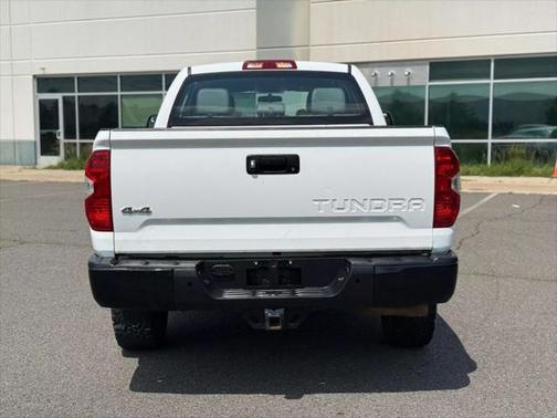 2014 Toyota Tundra SR5