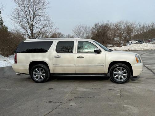 2014 GMC Yukon XL Denali
