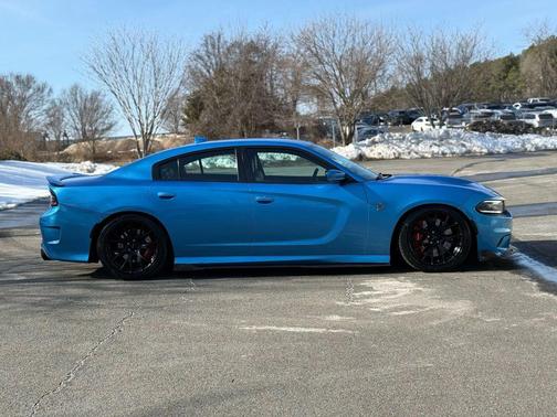 2016 Dodge Charger SRT Hellcat