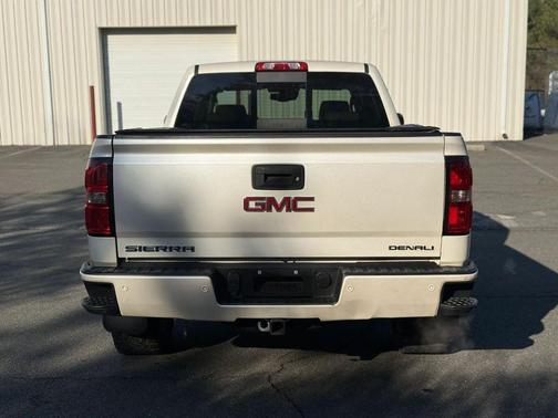 2015 GMC Sierra 1500 Denali