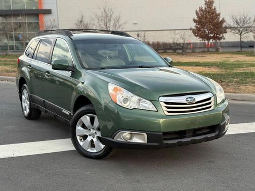 2010 Subaru Outback 2.5 i Premium