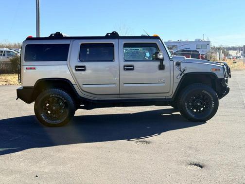 2003 Hummer H2 Base