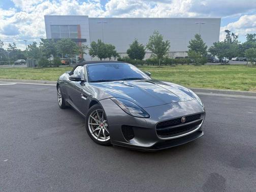 2018 Jaguar F-TYPE 296HP