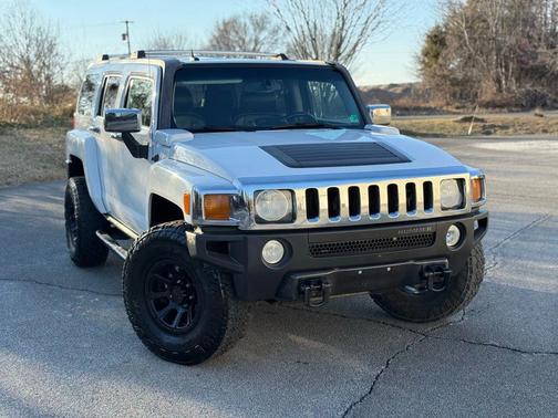 2006 Hummer H3 Base