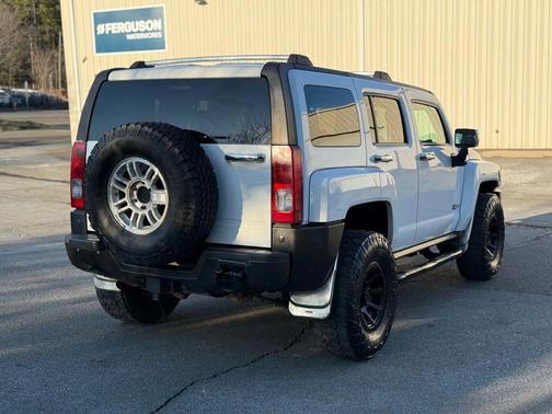 2006 Hummer H3 Base