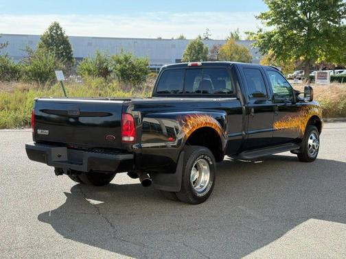 2004 Ford F-350 XLT Crew Cab Super Duty