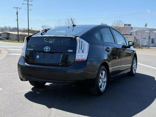 2010 Toyota Prius V